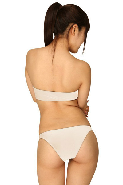 �Q�������X�g���b�`�`���[�u�u�����n�[�t�o�b�N�V���[�c�@�z���C�g